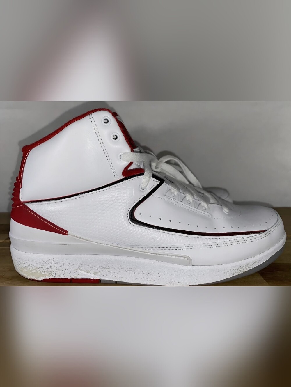 Nike Air Jordan 2 Retro Countdown Pack 2008 Size 13 Men’s 308308-162 White Red